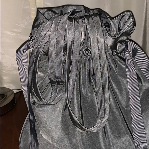 Lululemon bag for the gym or other - Picture 2 of 7